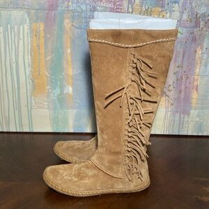 UGG boots moccasin fringe, tall brown suede leather western festival Women’s 6
